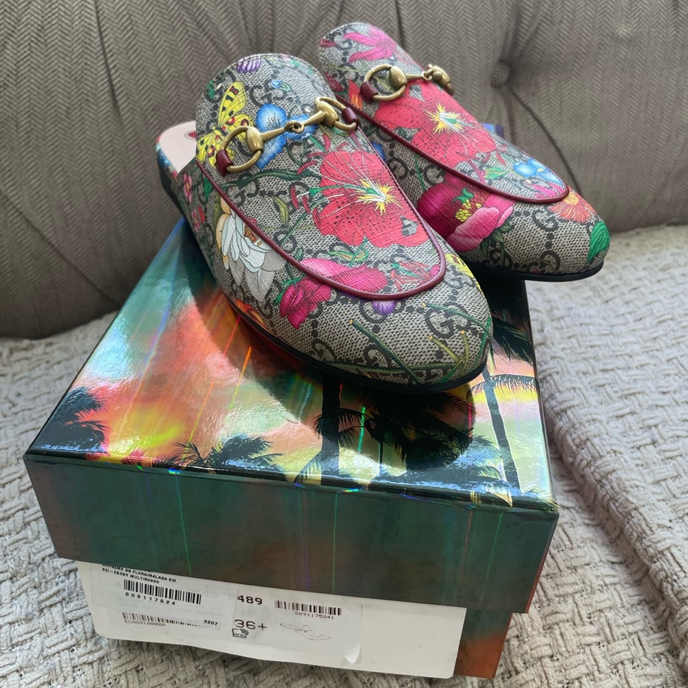 Gucci Floral Print Mules - Multicolor